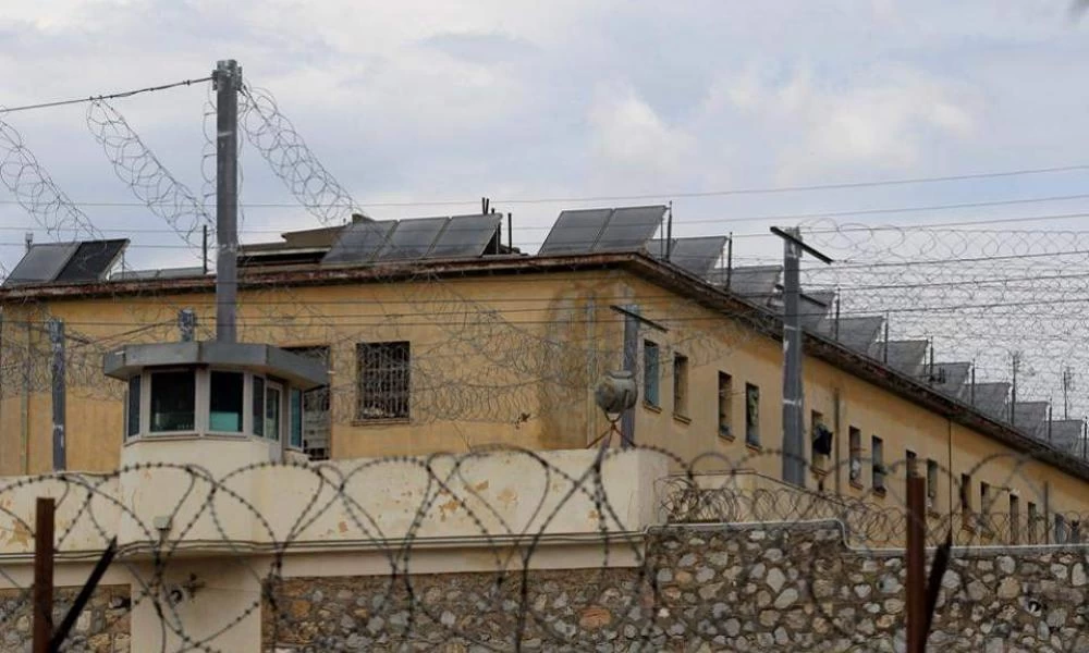 Φυλακές Κορυδαλλού: Ναρκωτικά και όπλα βρέθηκαν σε άδειο κελί